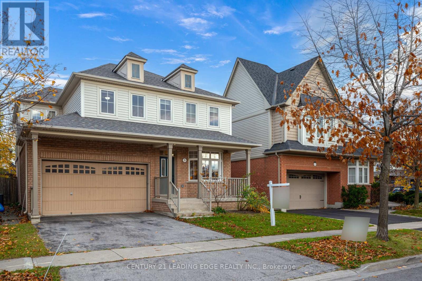 5 WOODBINE PLACE E