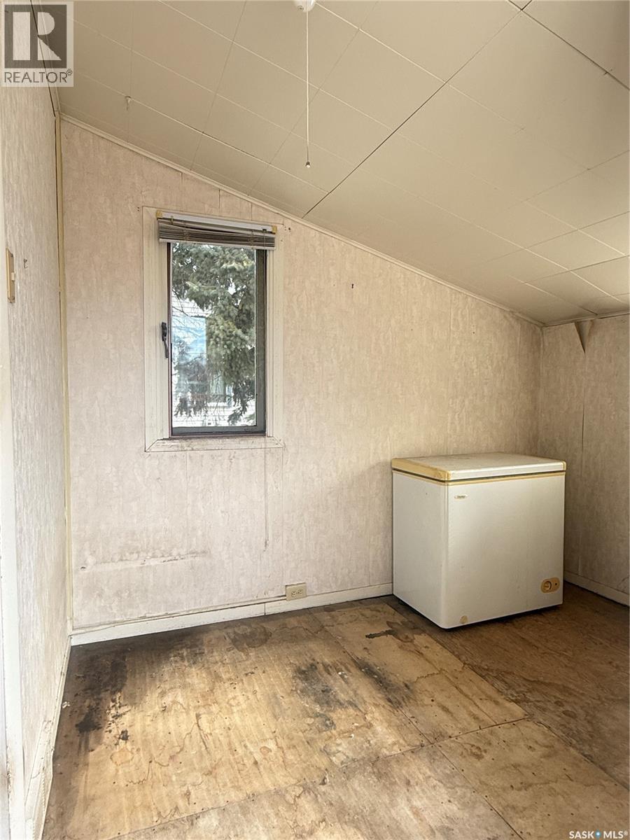 598 Prince Edward STREET