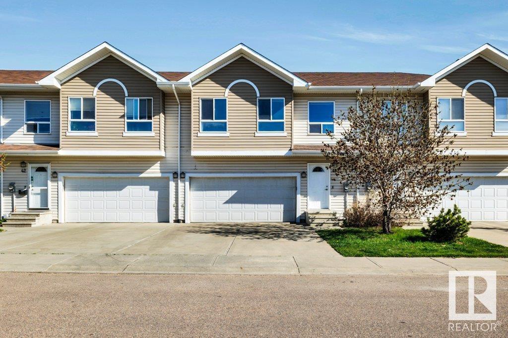 #41 5120 164 AV NW