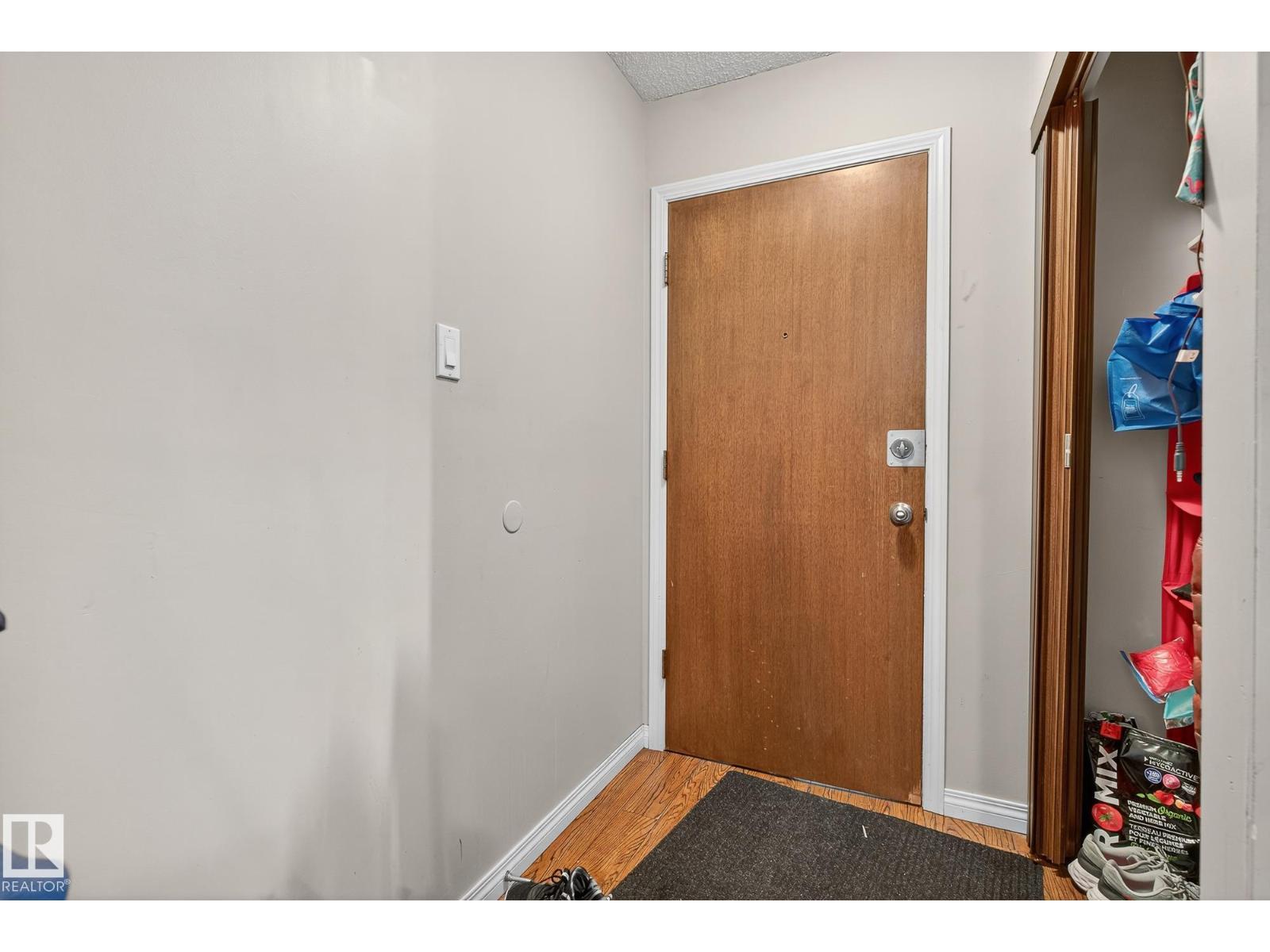 #204 11019 107 ST NW