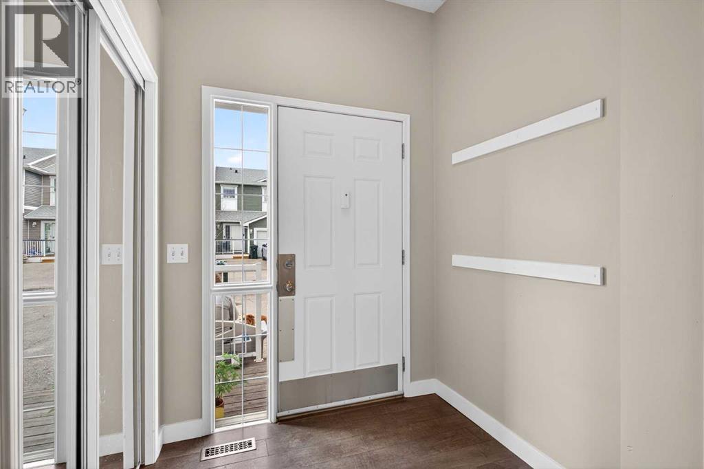 1304, 800 Yankee Valley Boulevard SE