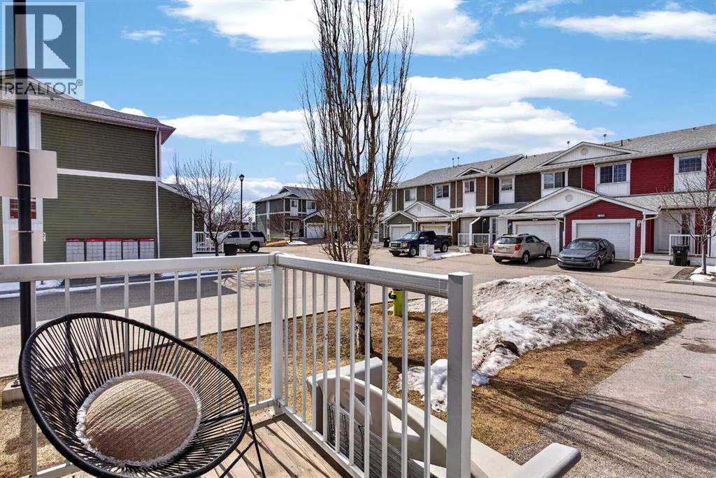 1304, 800 Yankee Valley Boulevard SE