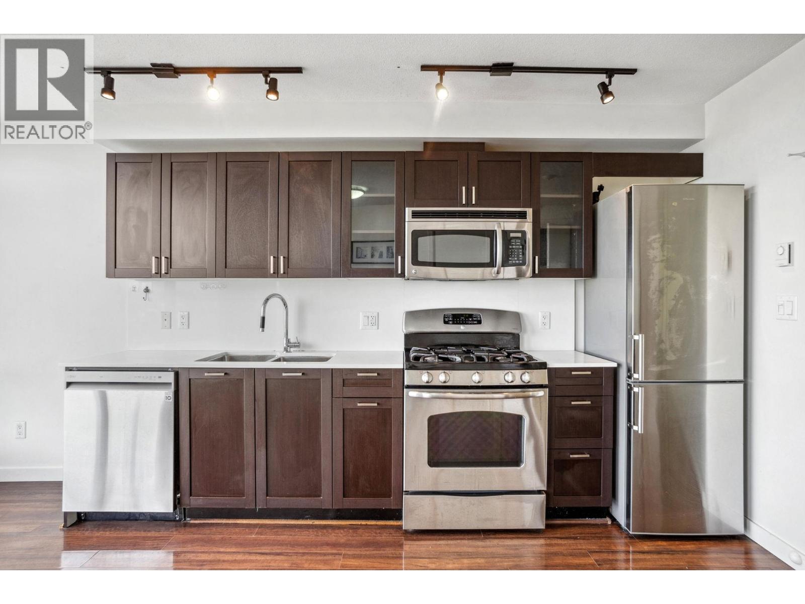 810 4815 ELDORADO MEWS