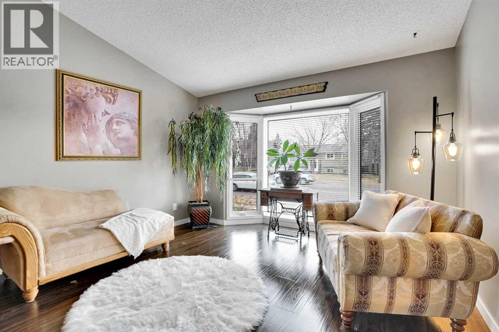 14691 Deer Ridge Drive SE