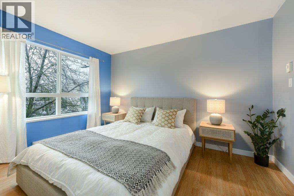 313 760 KINGSWAY WAY