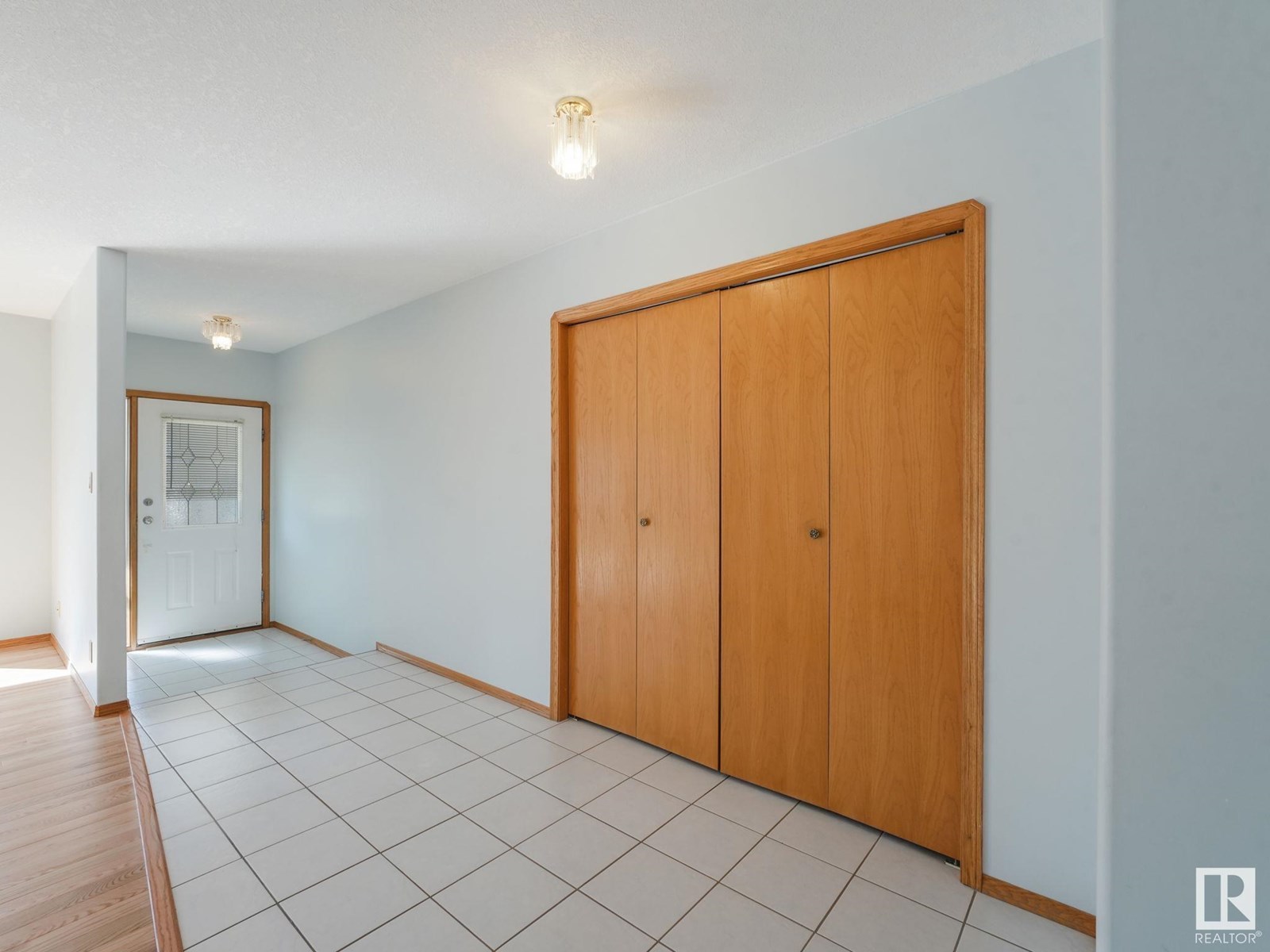 1016 JAMES CR NW