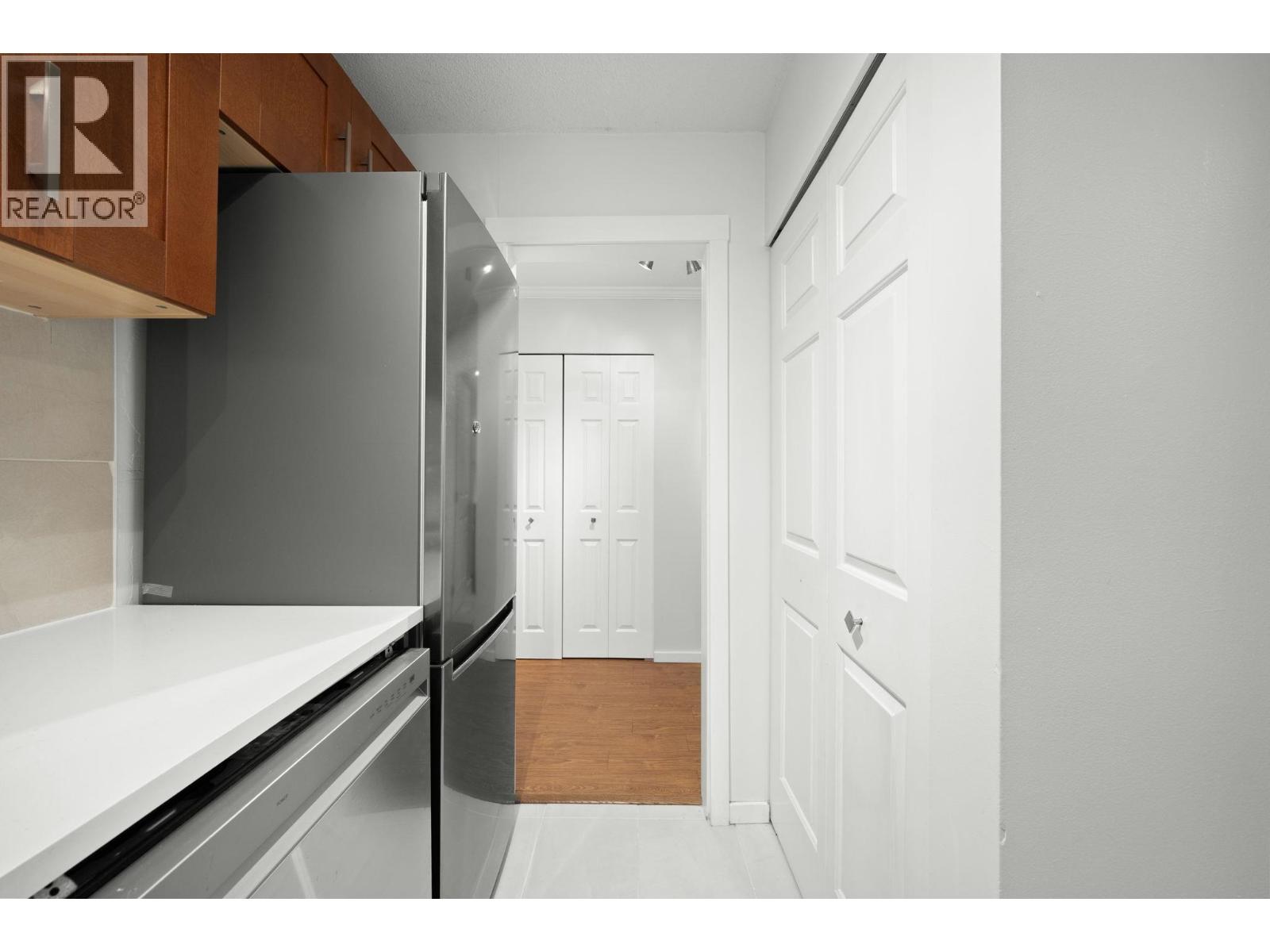 213 436 SEVENTH STREET