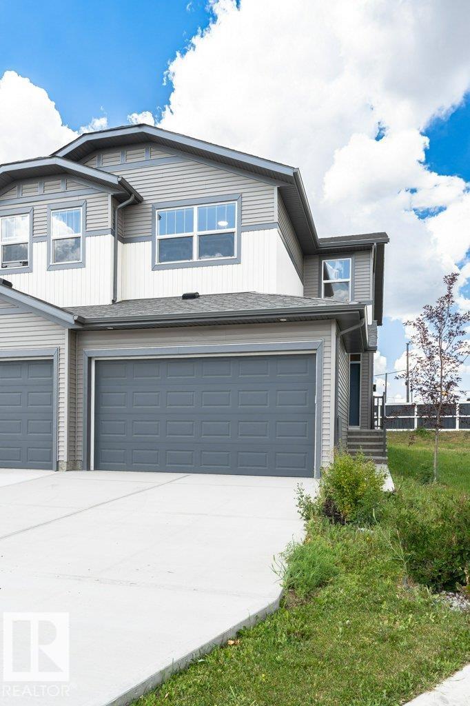 2528 152 AV NW