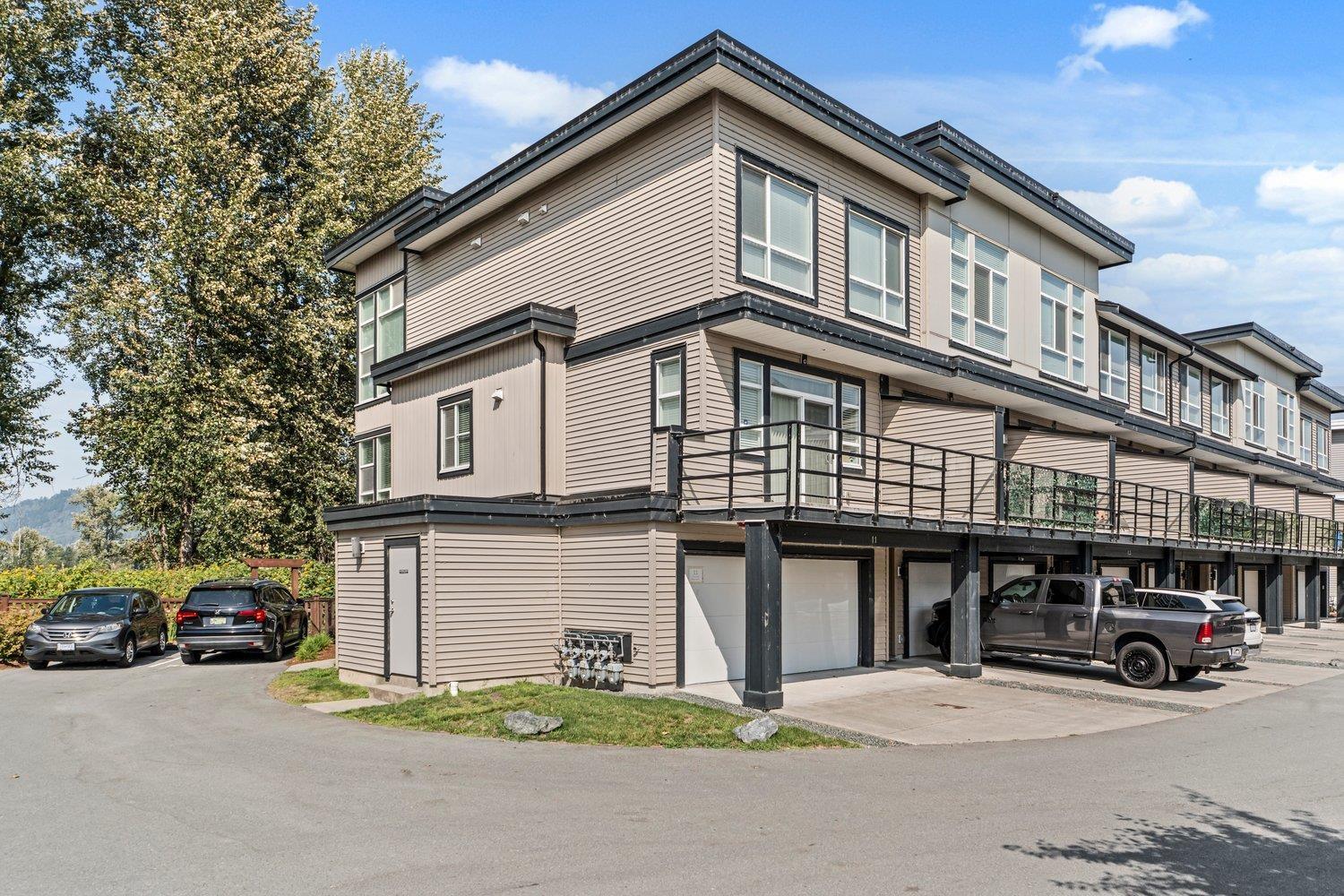 11 8413 MIDTOWN WAY|Chilliwack Proper South
