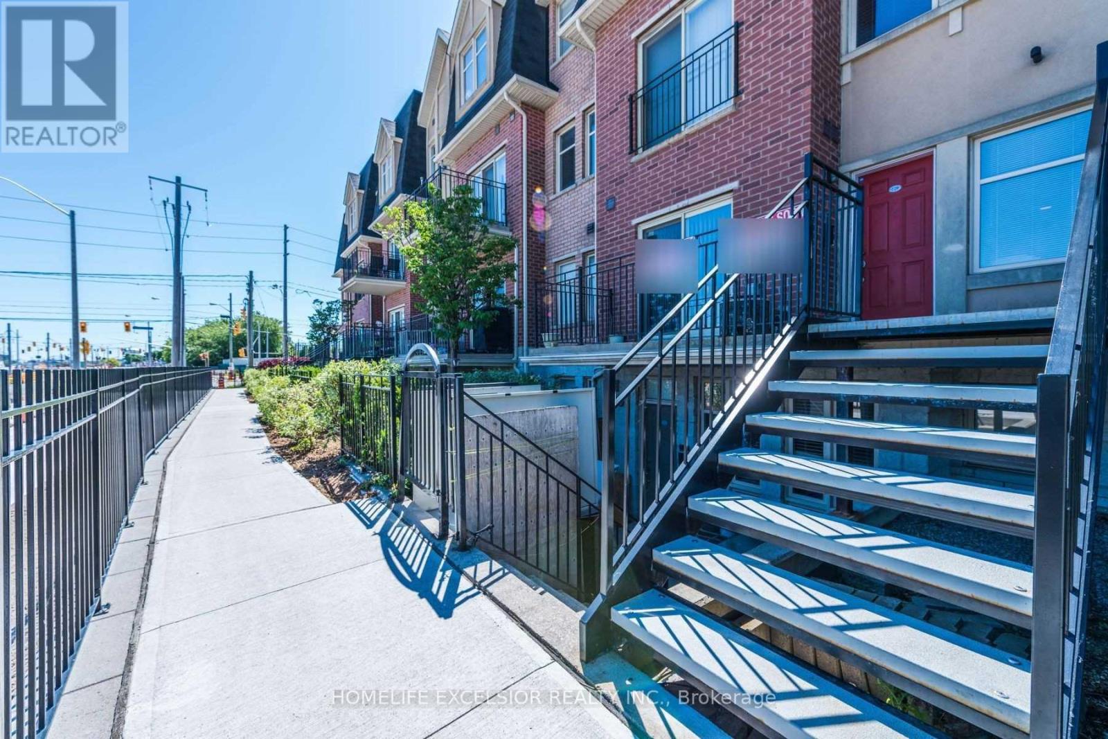 226 - 1837 EGLINTON AVENUE E