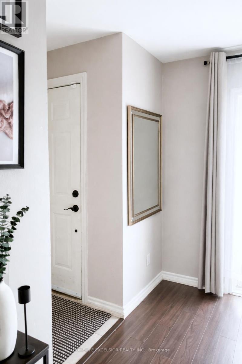 226 - 1837 EGLINTON AVENUE E