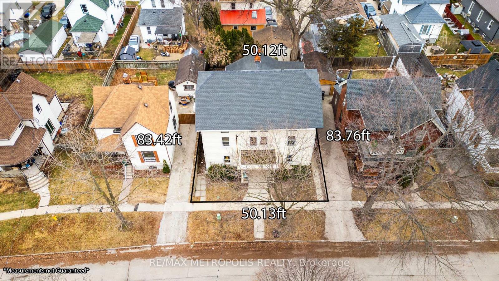 2 - 132 FORSYTH STREET S