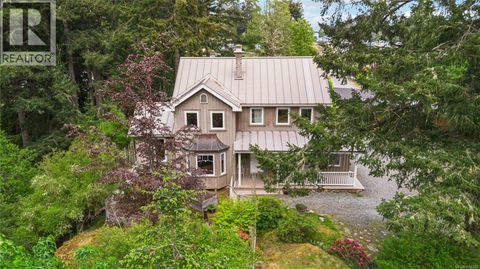 2193 Firwood Pl Sooke BC V9Z0N2