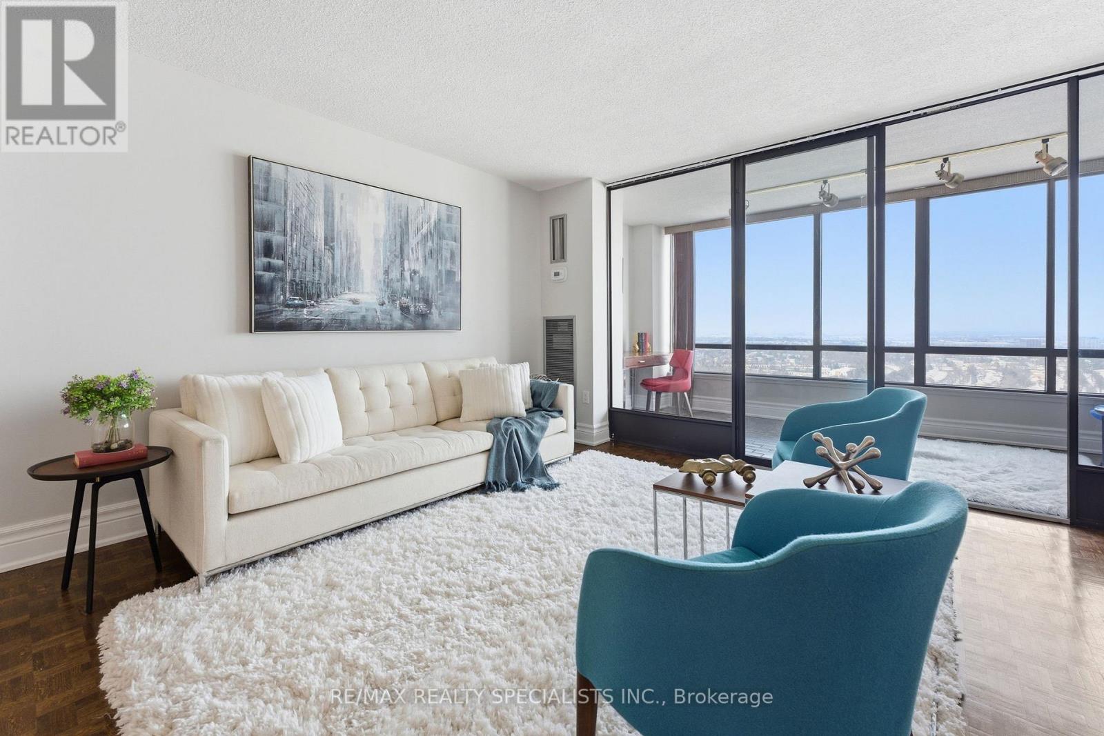 2001 - 65 SKYMARK DRIVE