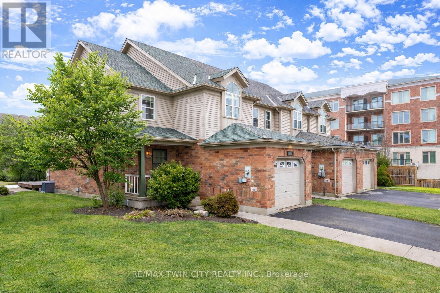 142 DUBRICK CRESCENT