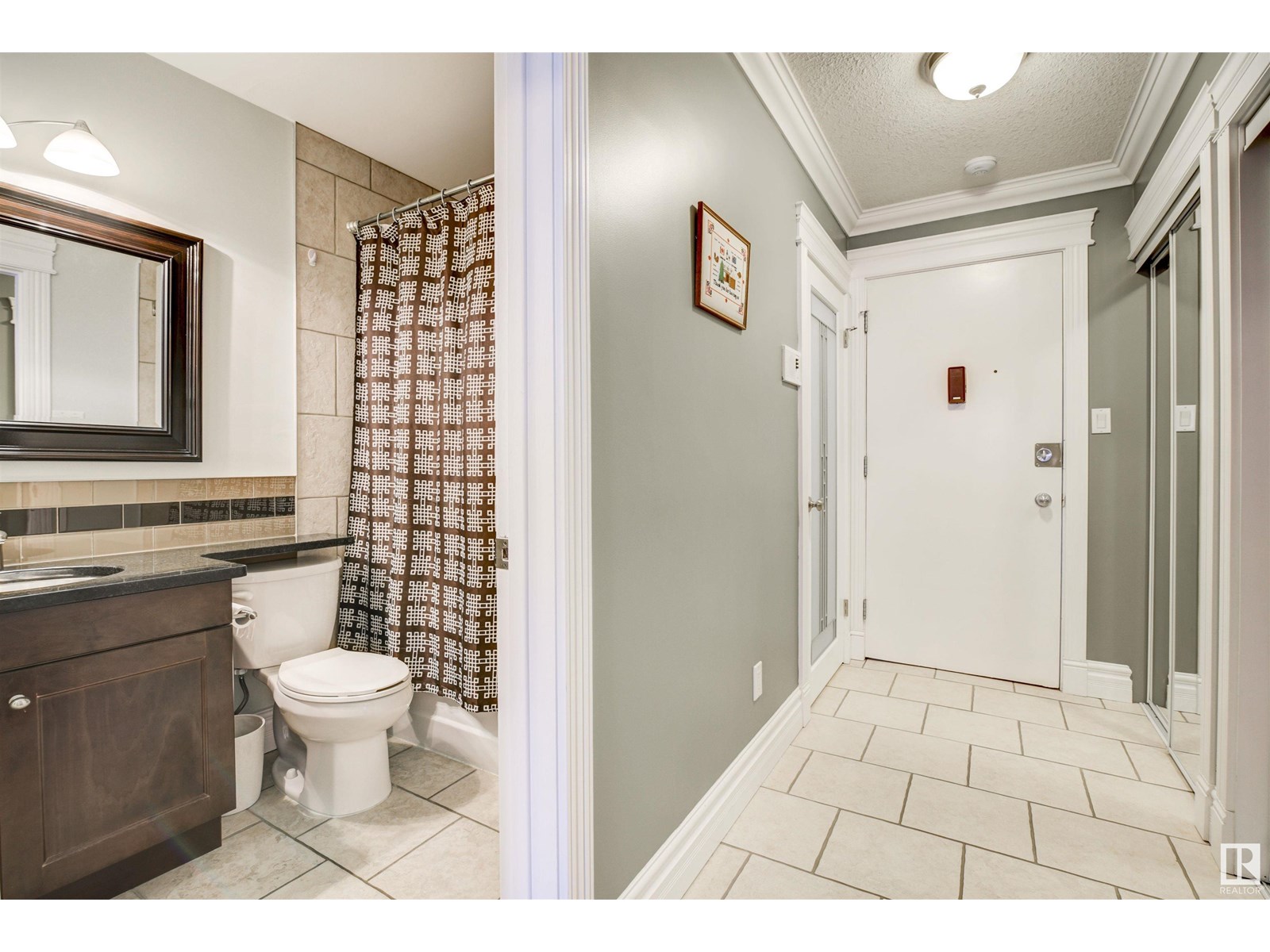 #7 10315 115 ST NW