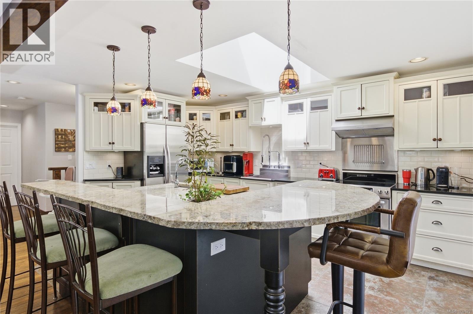 3555 Dougan Dr