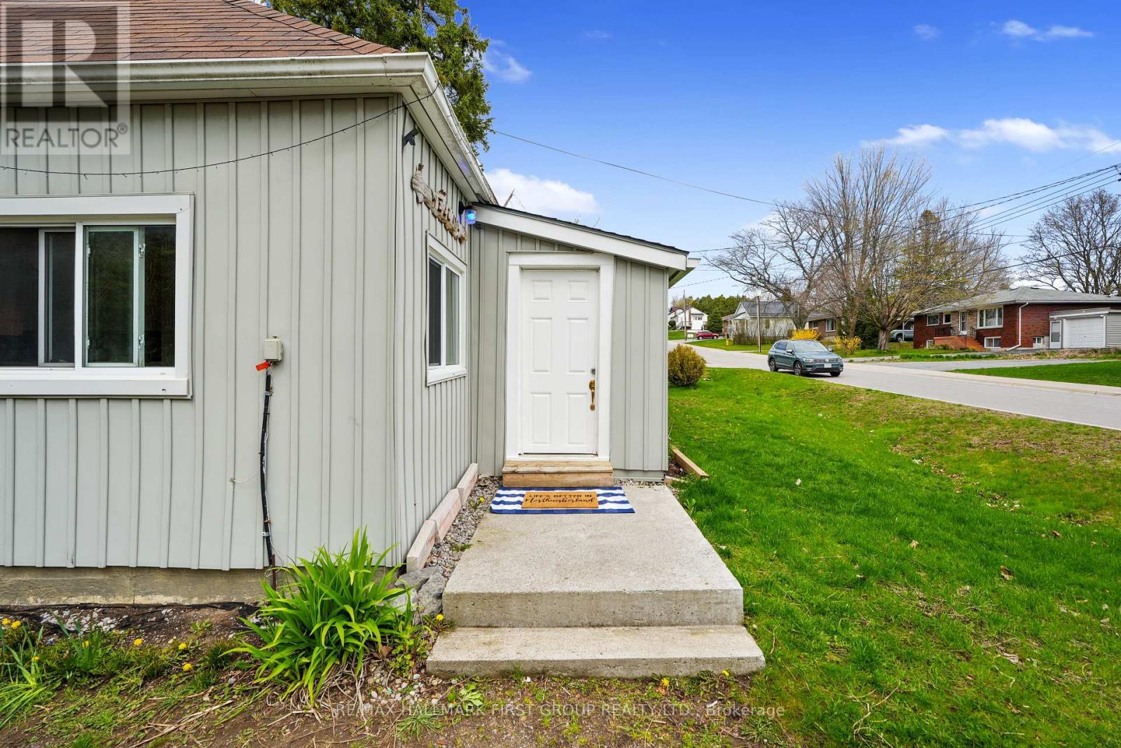 5 BURNHAM AVENUE