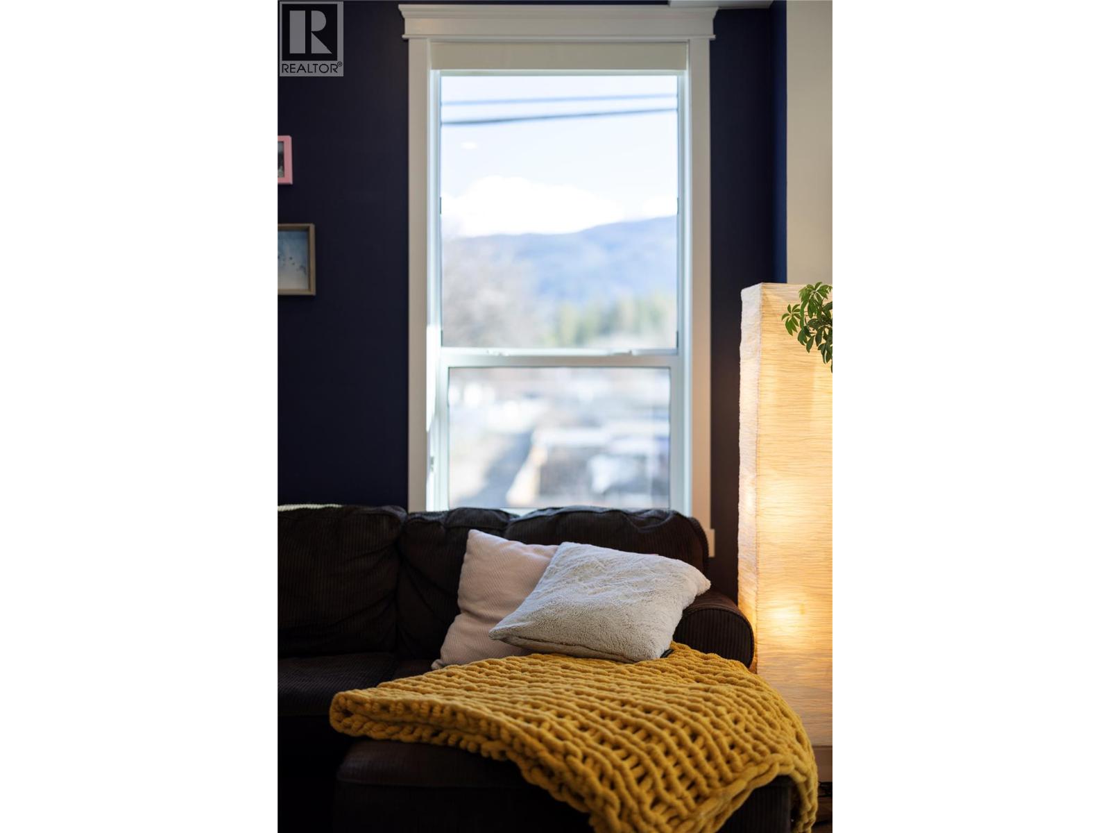 4602 20 Street Unit# 2