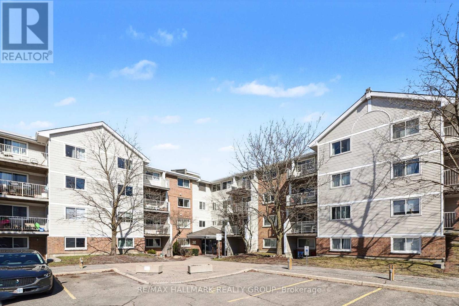 312 - 280 BRITTANY DRIVE