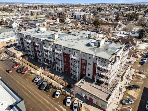 #110 5211 50 ST Stony Plain AB T7Z0C1