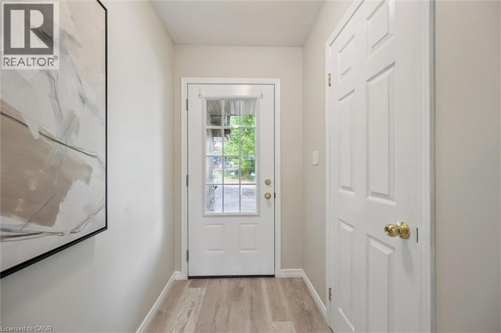 7 UPPER MERCER Street Unit# M49