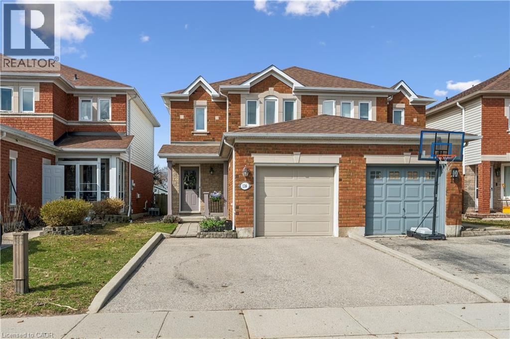 116 ESSEX POINT Drive