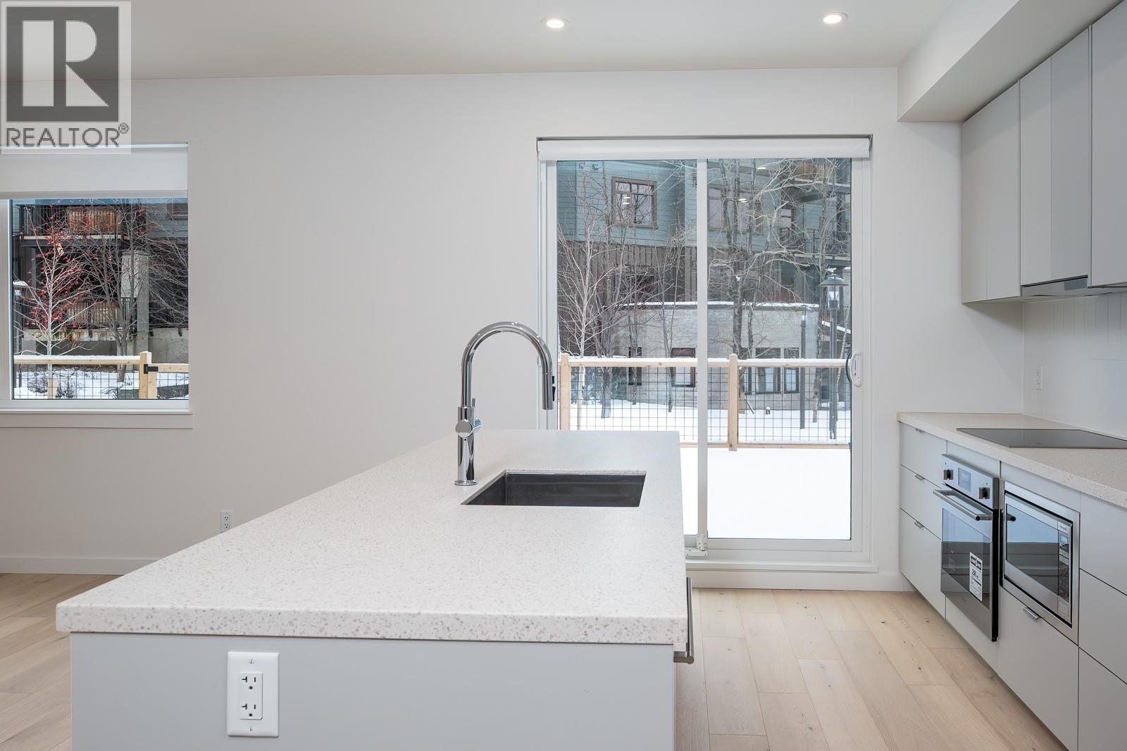 4280 Red Mountain Road Unit# 111