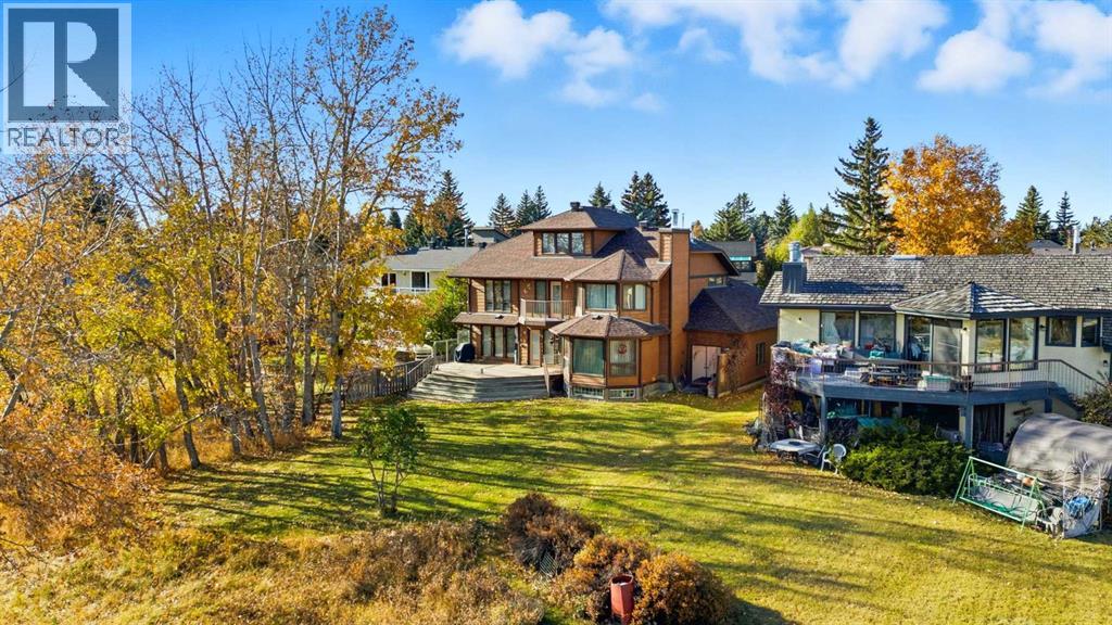 32 Woodgrove Crescent SW