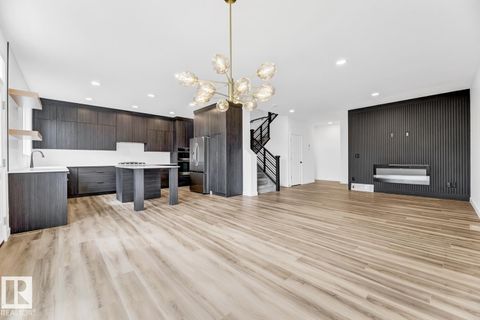 3 EMERSON LD Spruce Grove AB T7X4S2