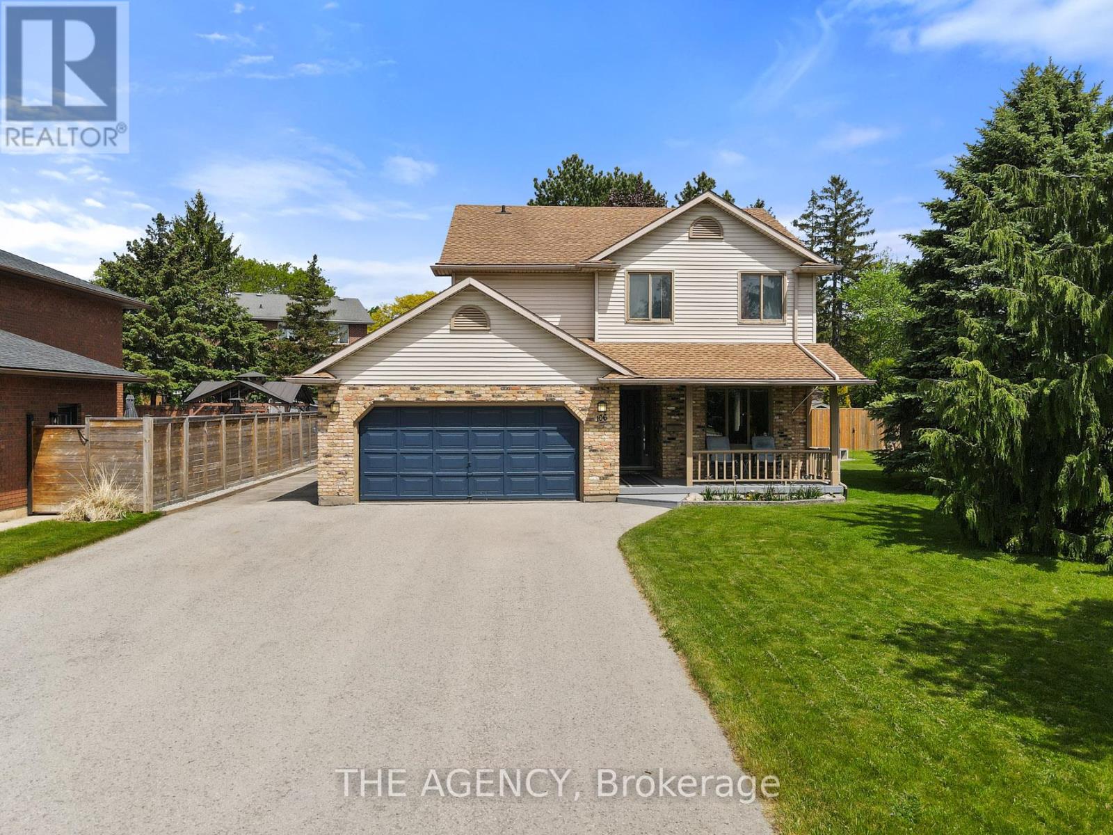 106 SPRUCESIDE CRESCENT