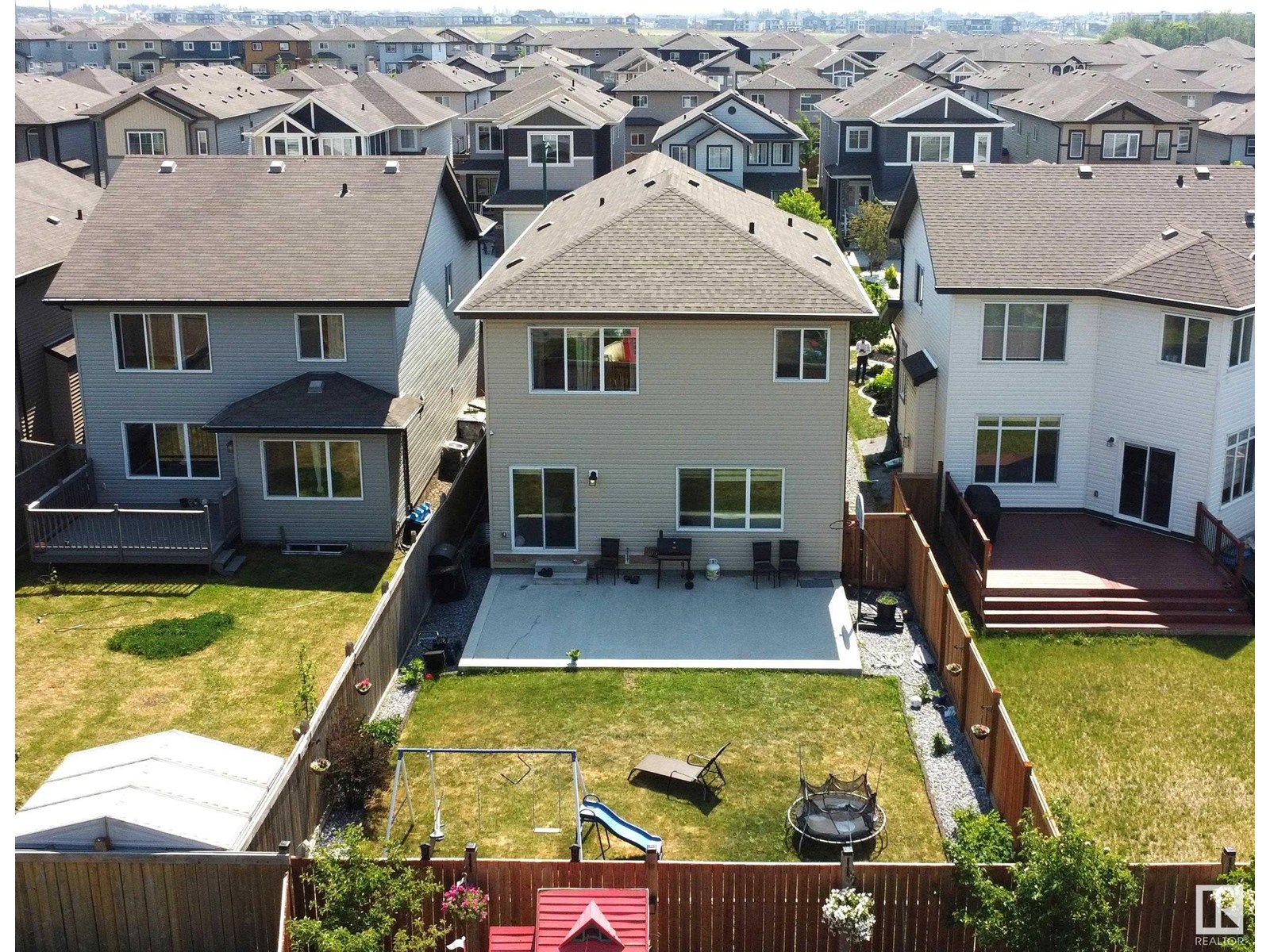 3244 13 AVE AV NW NW