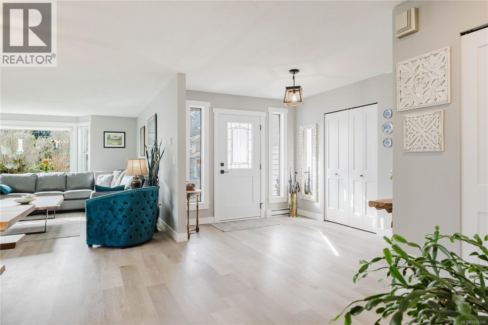 882 Sunridge Valley Dr