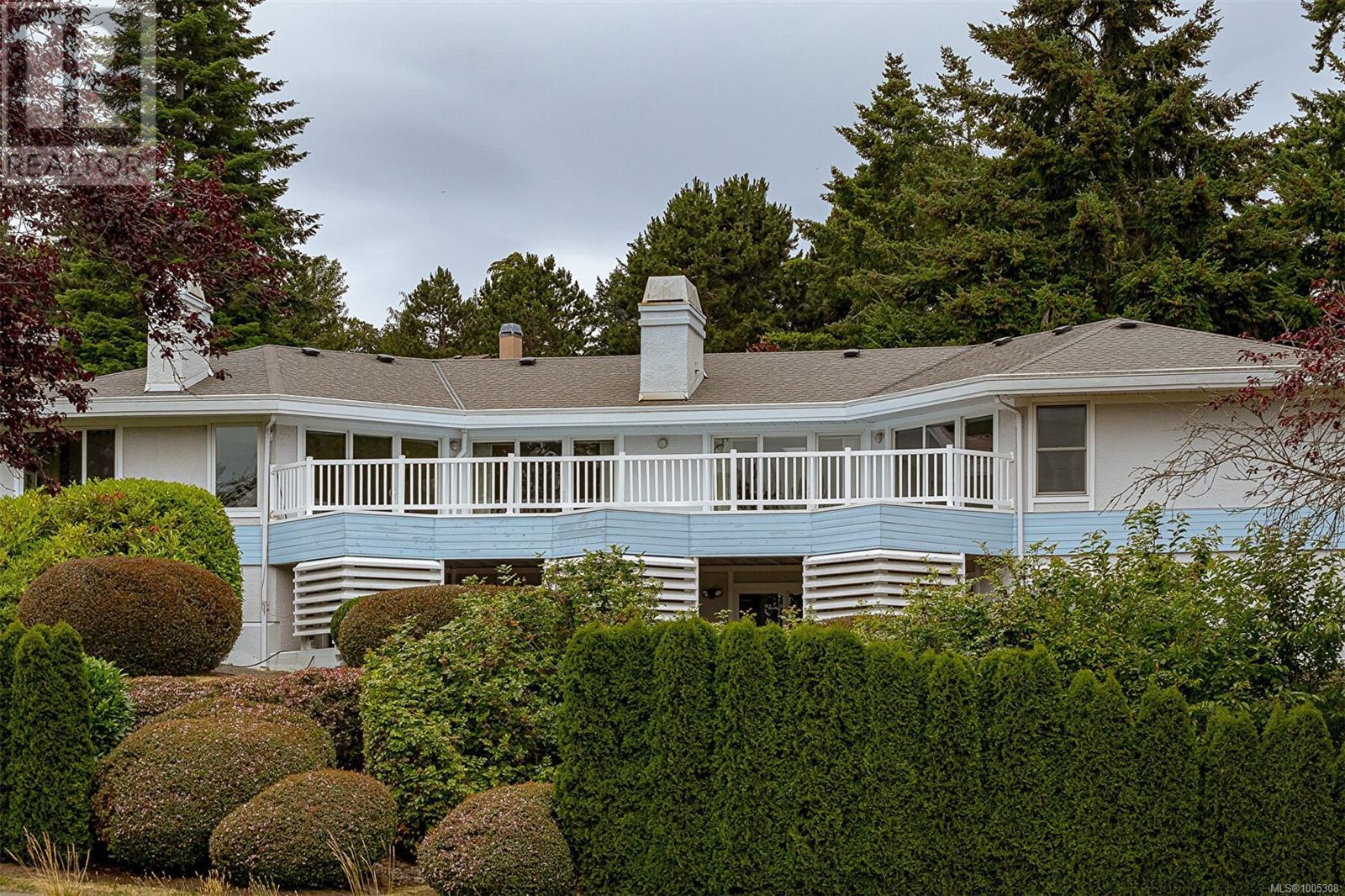 4569 Boulderwood Dr