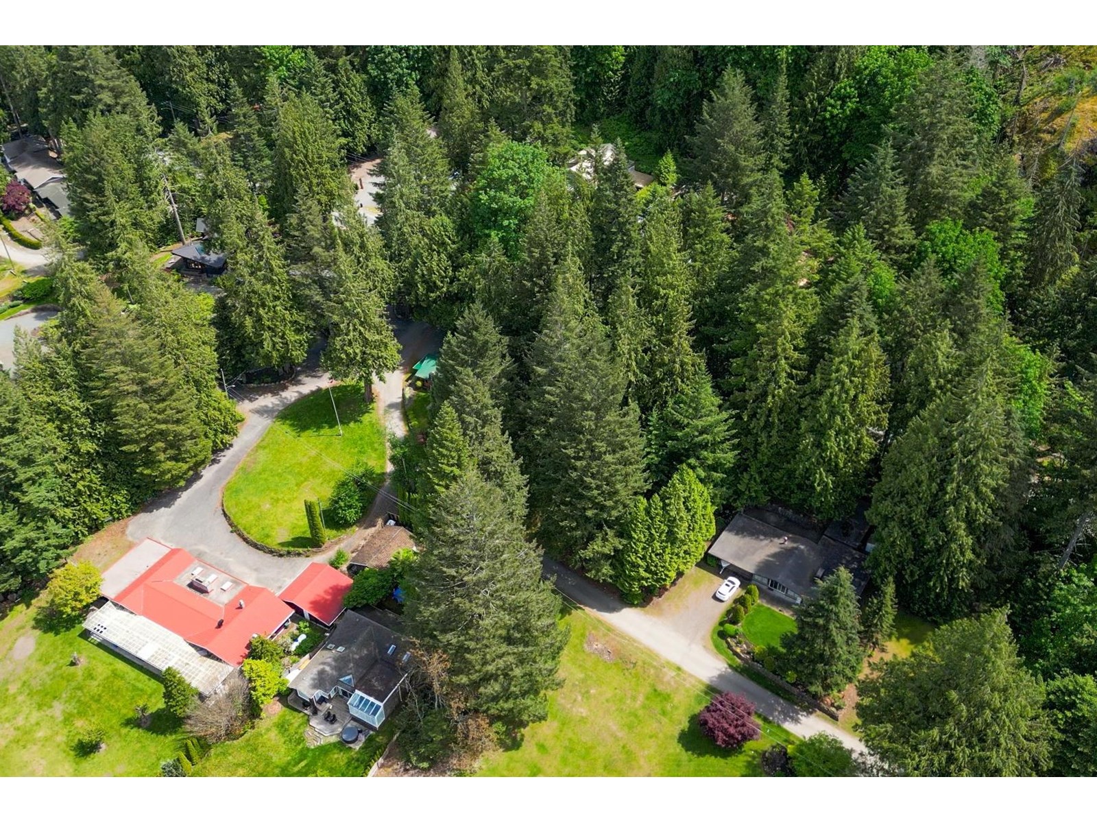 6361 THUNDERBIRD CRESCENT|Harrison Lake