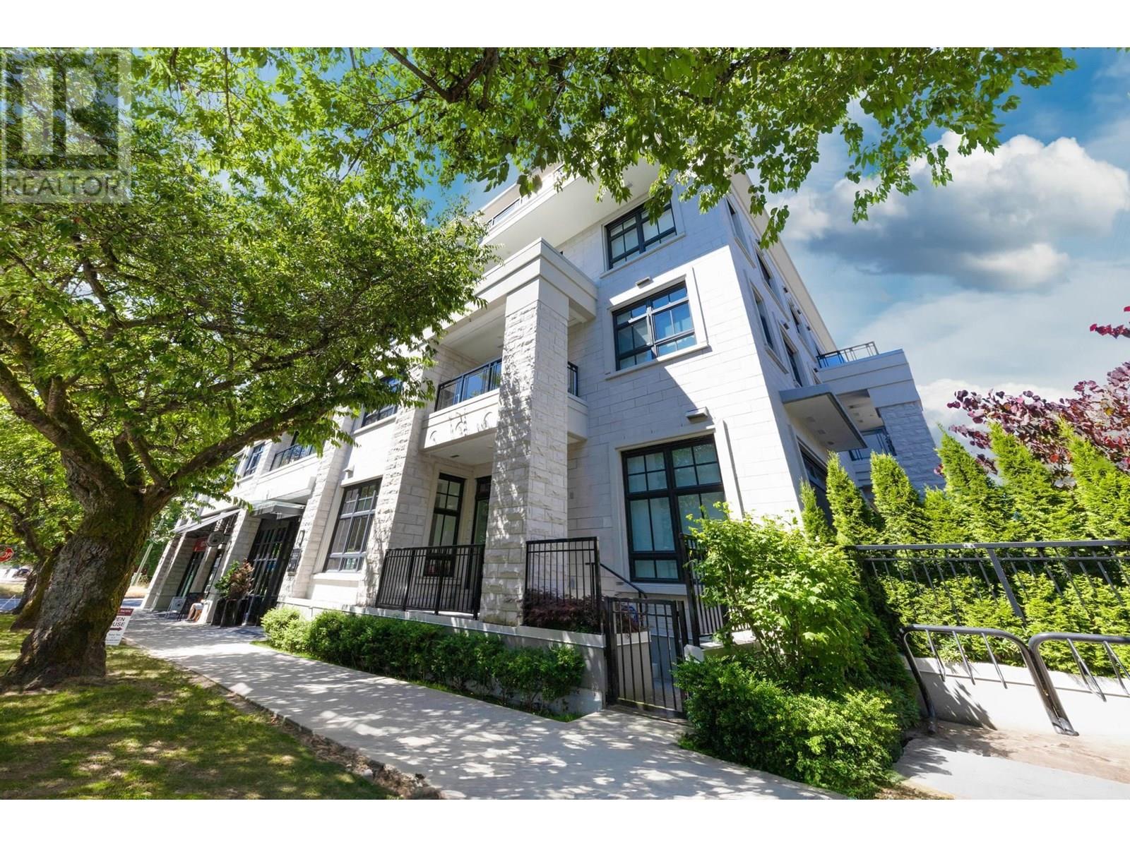 PH4 2089 W 43RD AVENUE