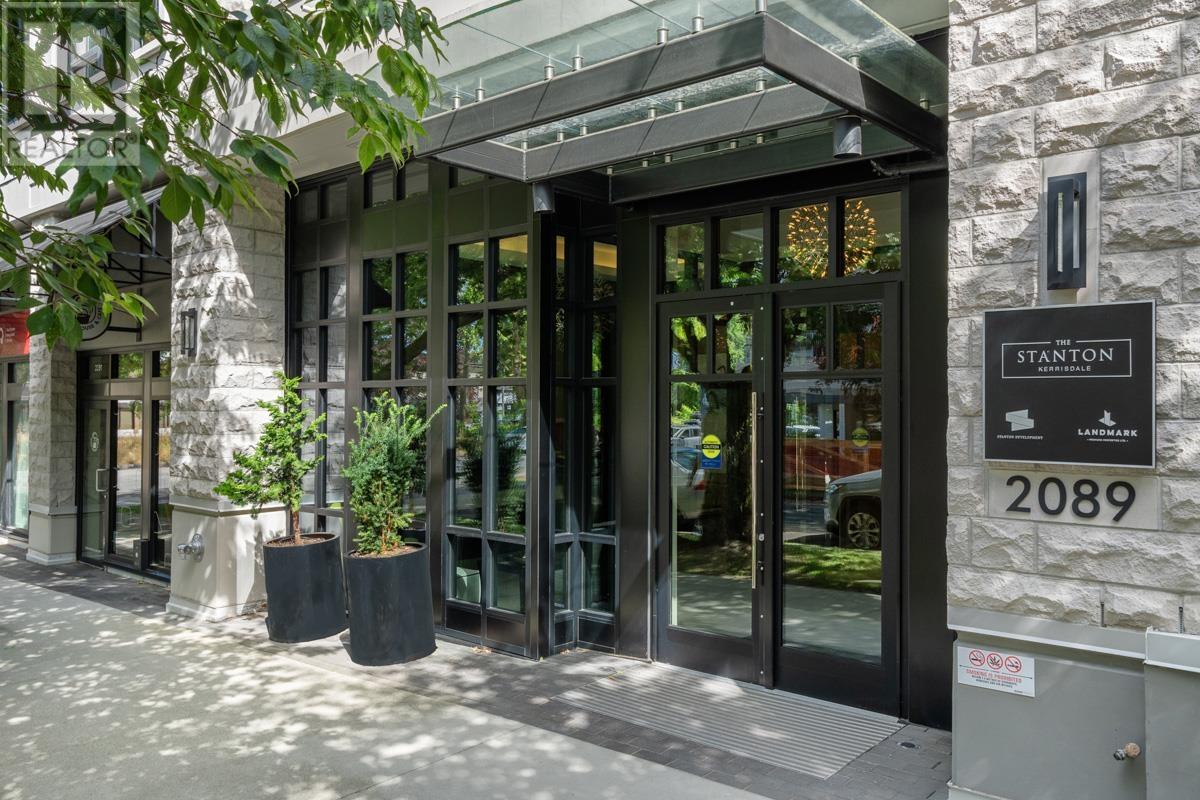 PH4 2089 W 43RD AVENUE