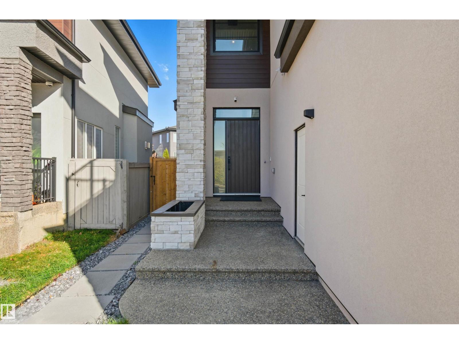 3167 CAMERON HEIGHTS WY NW