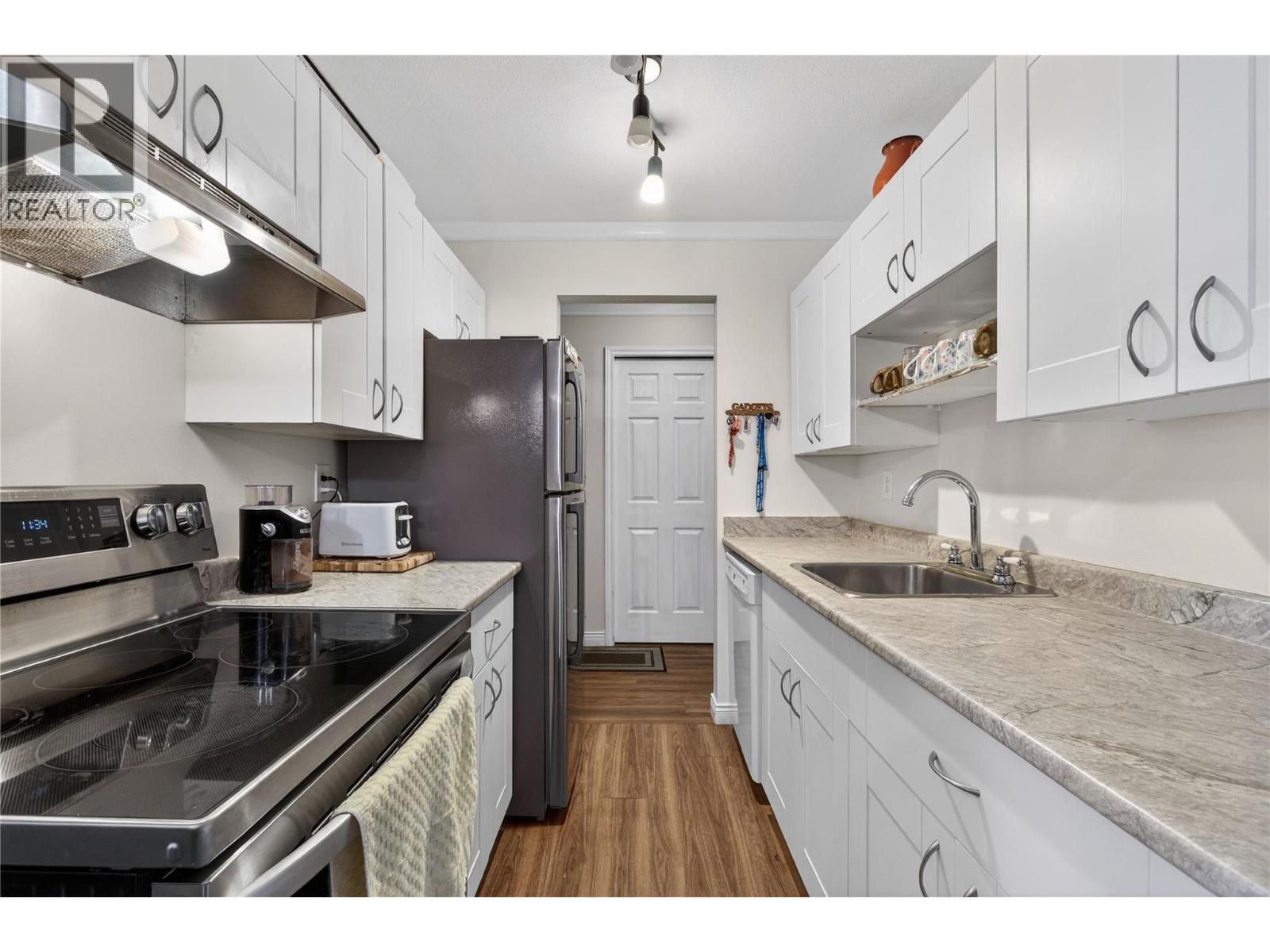 103 George Street Unit# 202