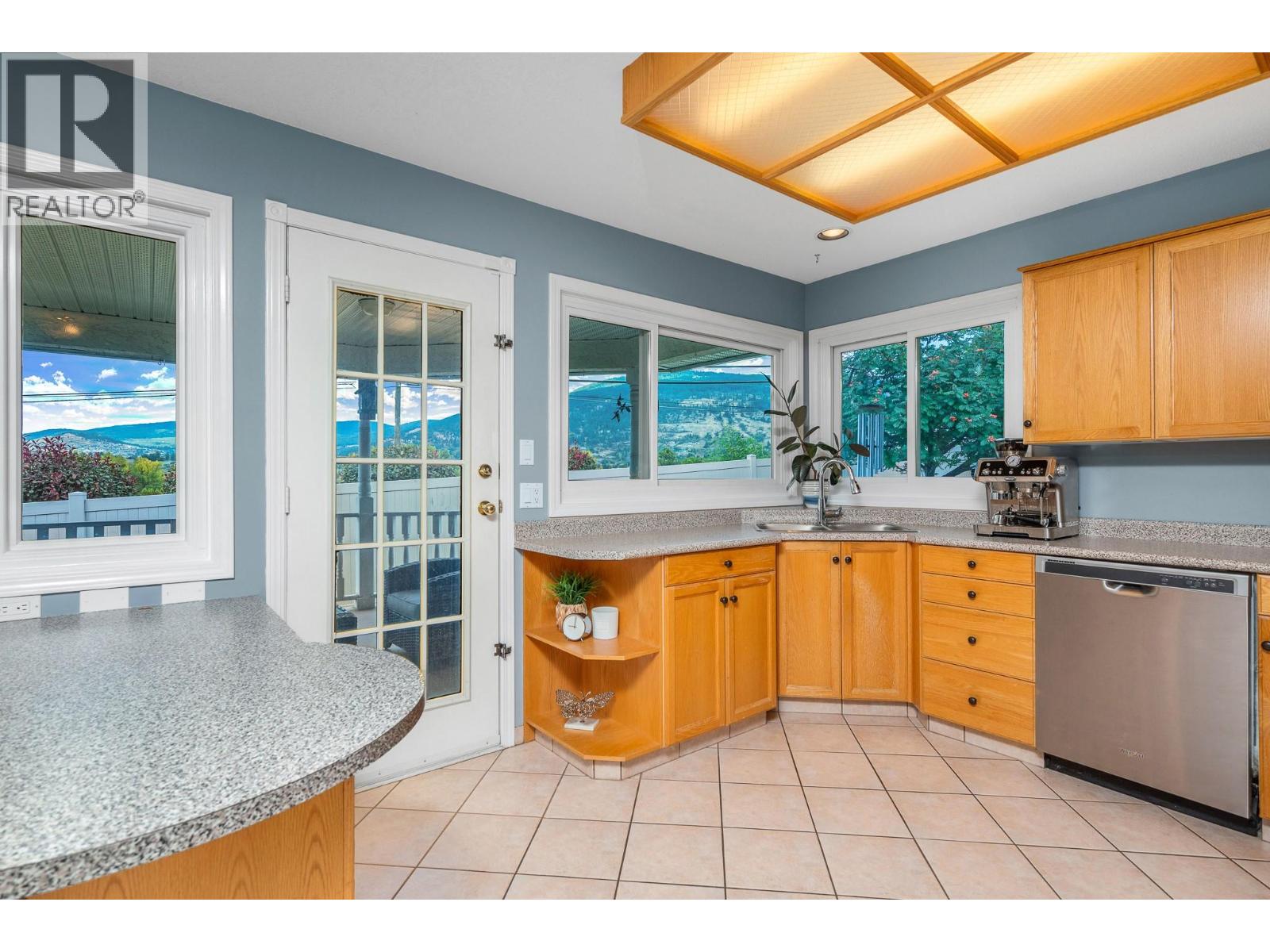 124 Sarsons Road Unit# 17