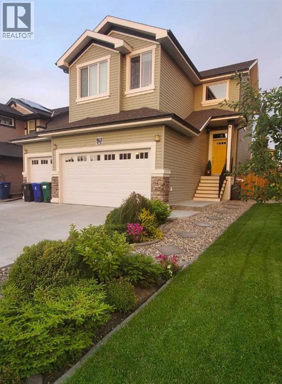 753 Twinriver Loop W