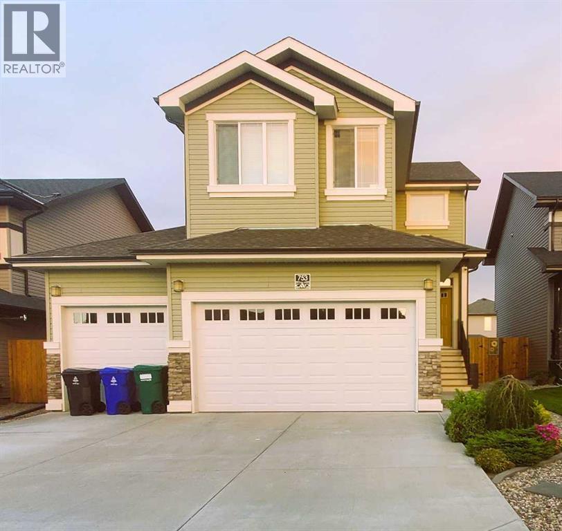 753 Twinriver Loop W