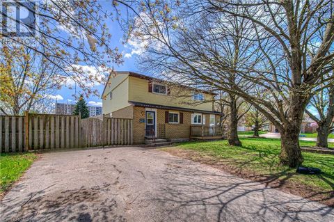 6 HOLM Street Cambridge ON N3C3M9