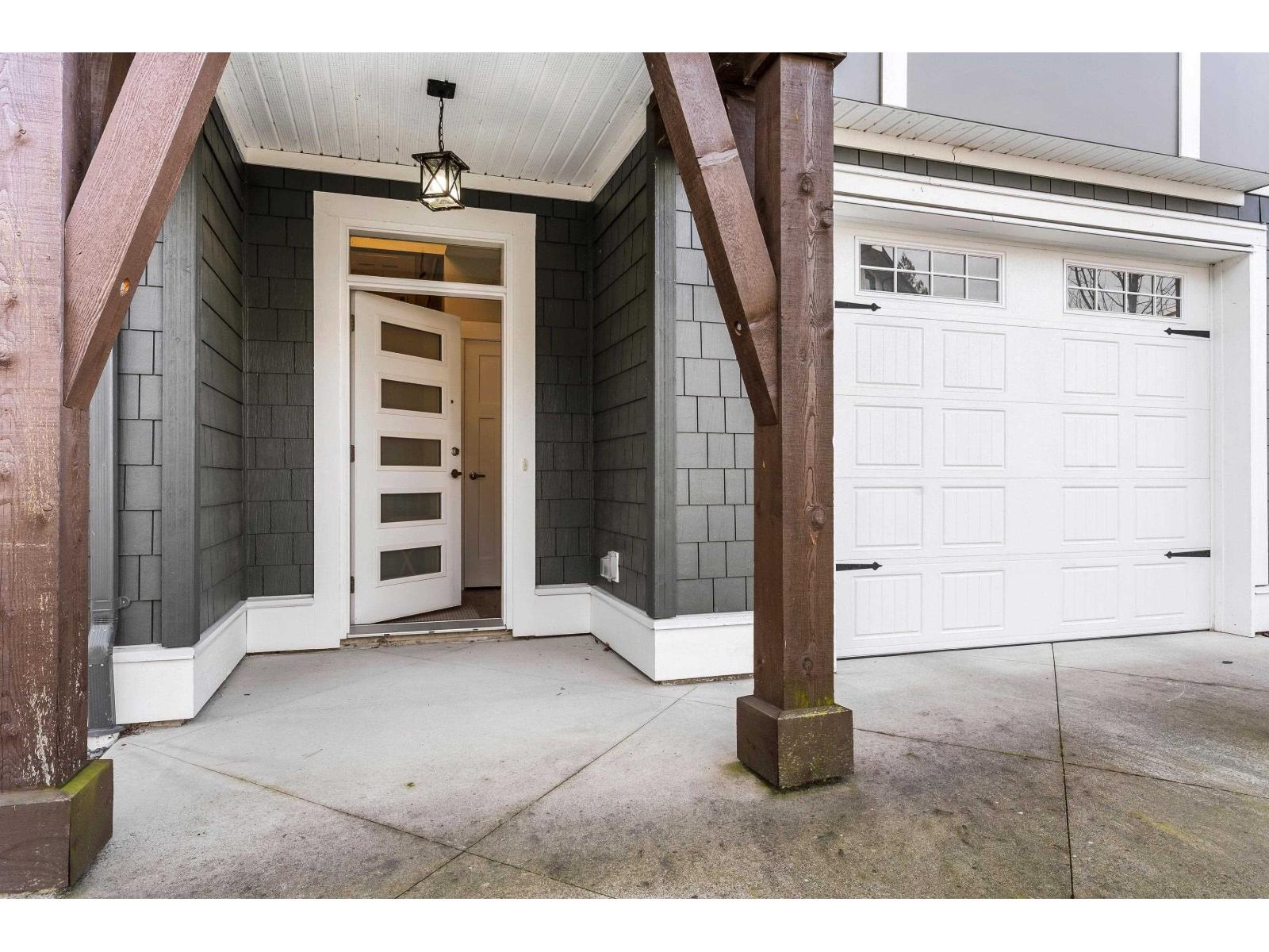 22 386 PINE AVENUE|Harrison Hot Springs