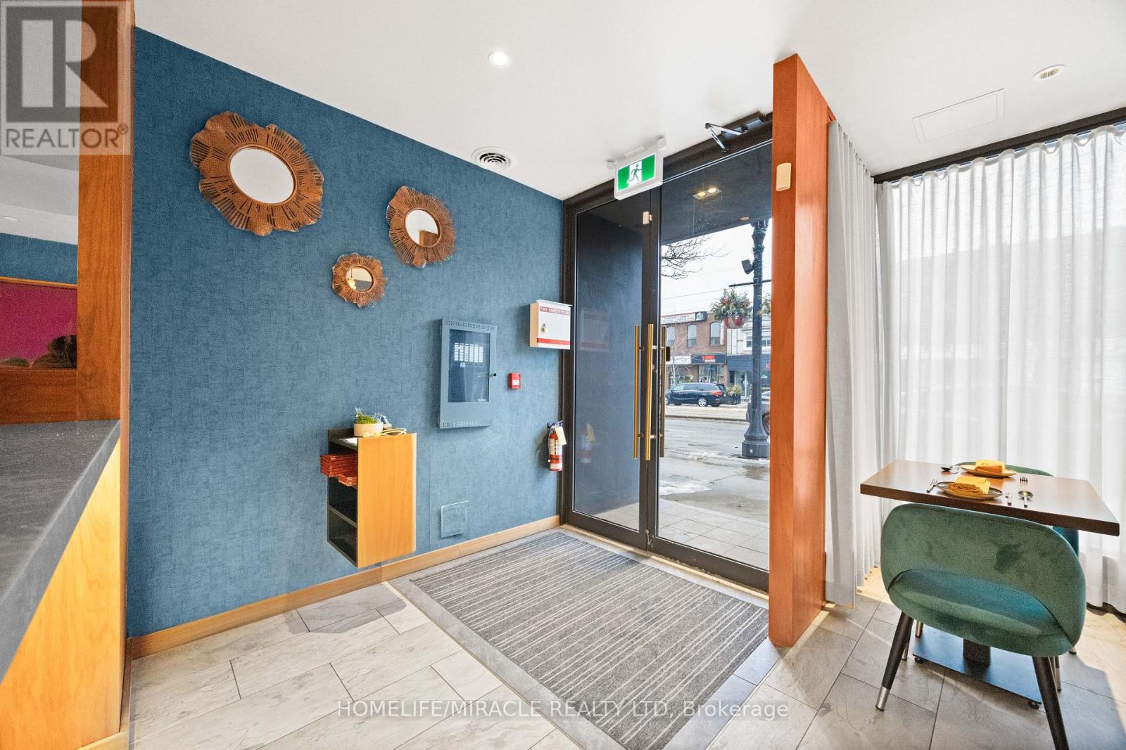 1224 ST CLAIR AVENUE