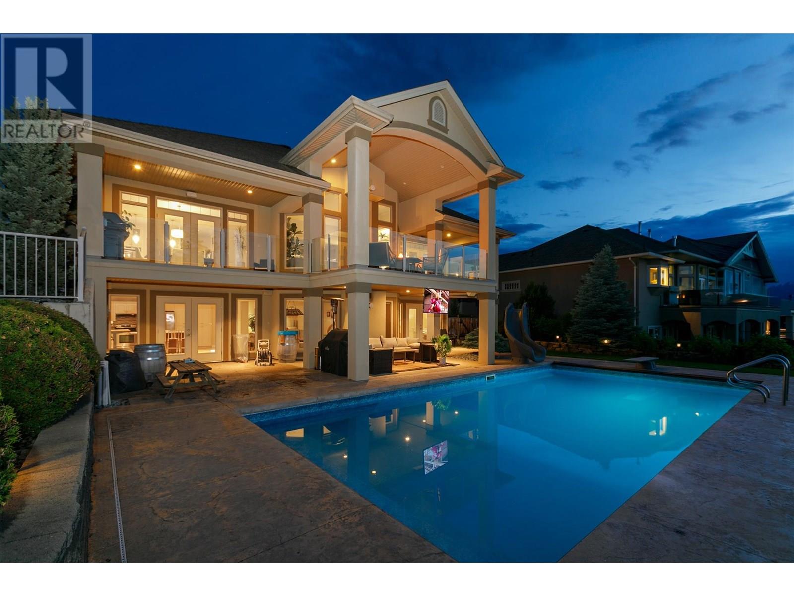 4828 Carmel Crescent