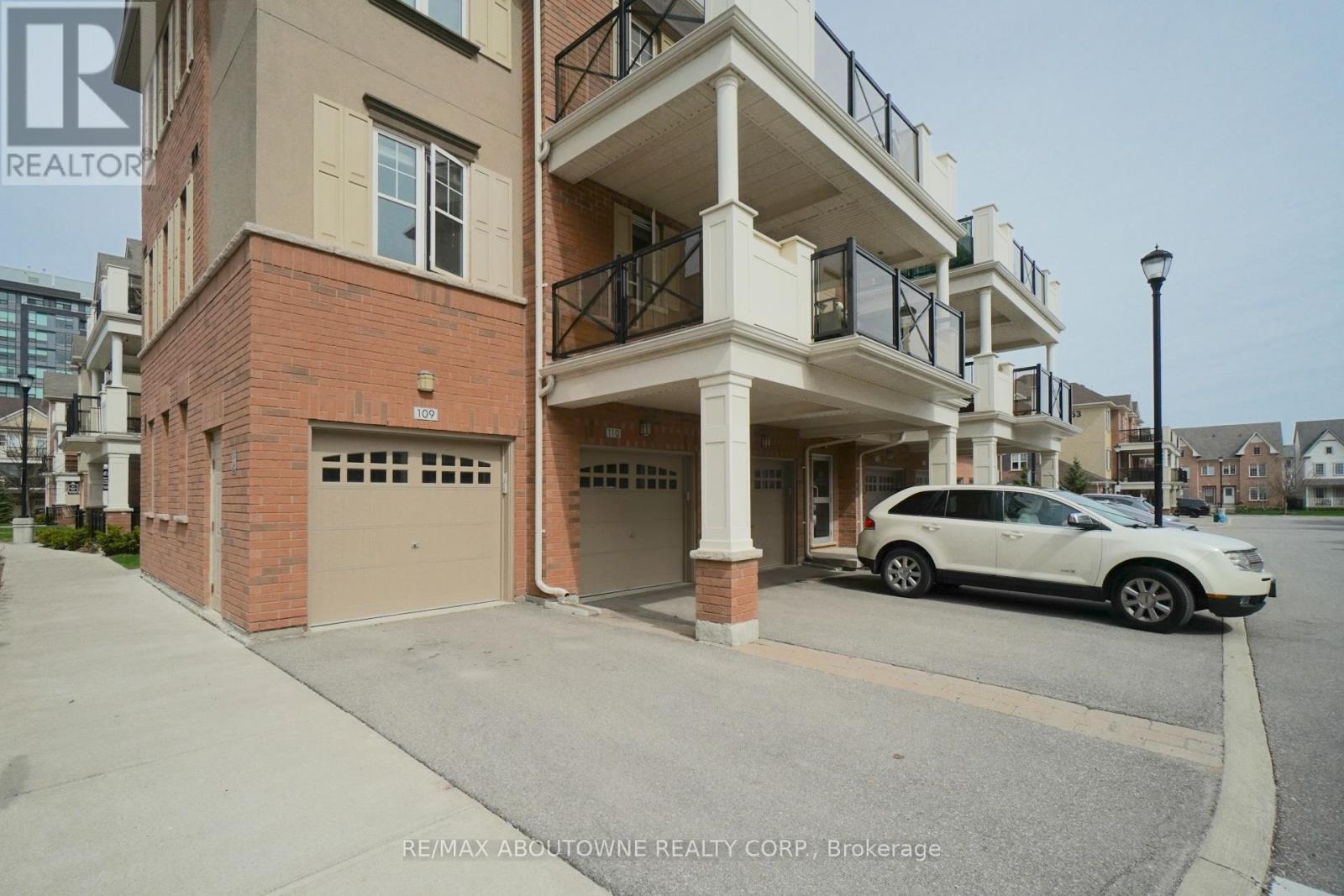 312 - 269 GEORGIAN DRIVE