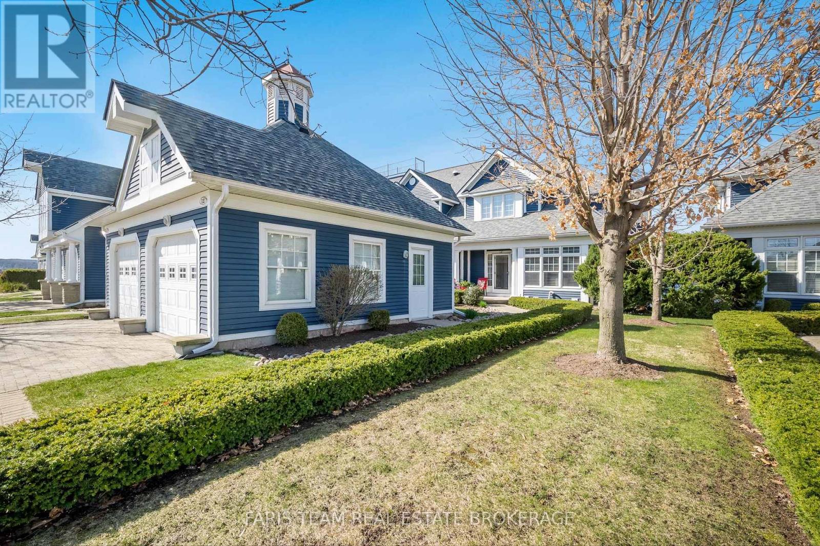 12 - 155 WILLIAM STREET