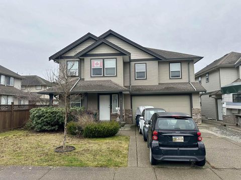 8343 HARRIS STREET Mission BC V2V7P5