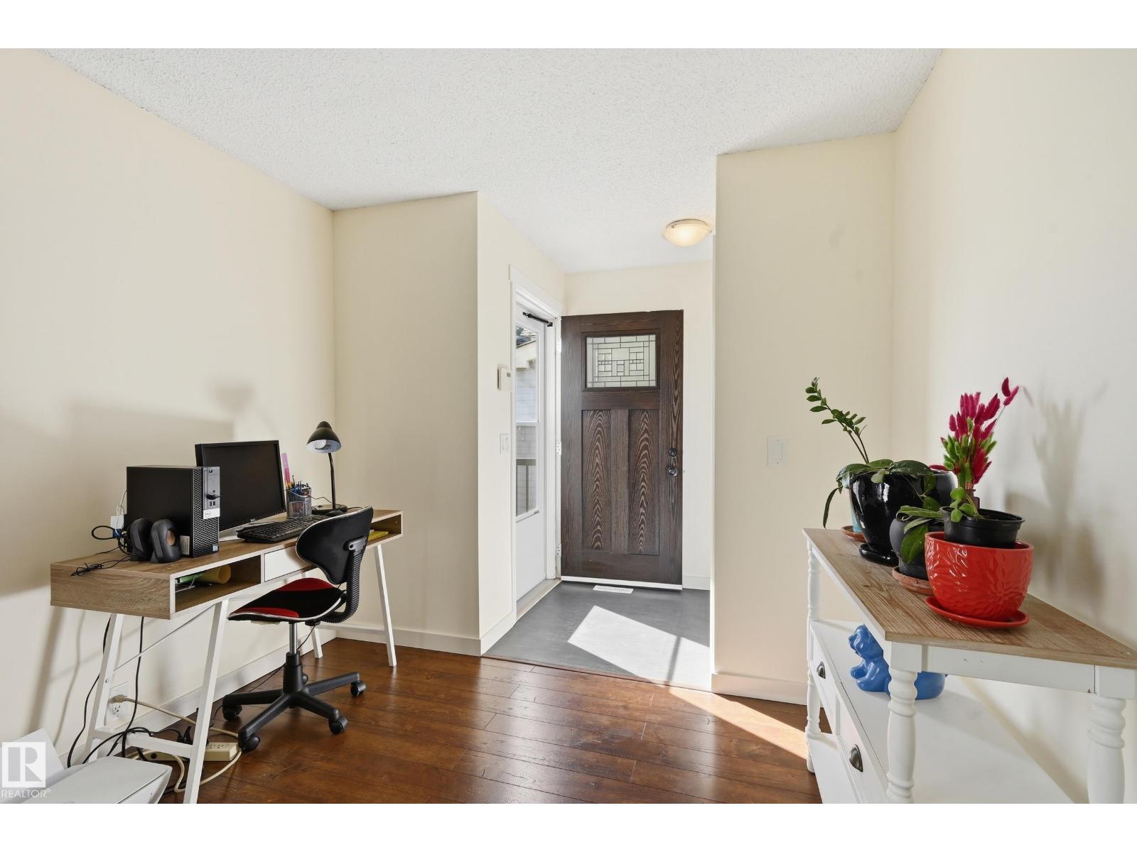 18424 96A AV NW